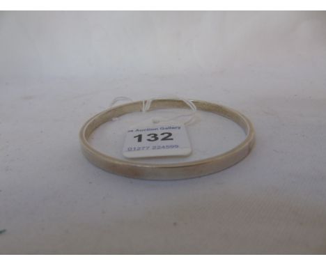 Silver bangle. Sheffield 1979. Approx 23.8g