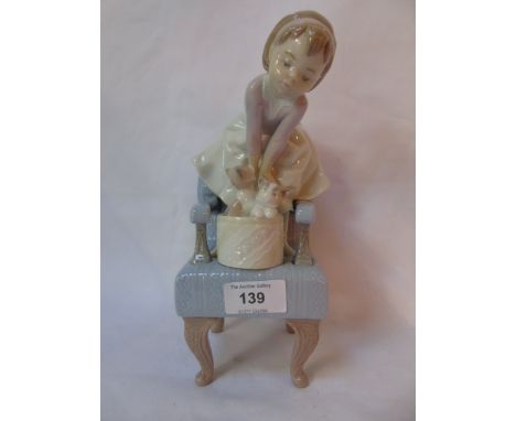 Purrfect Friends Lladro figure, complete with box