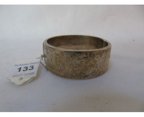 Silver bangle marked Birmingham 1964. Approx 40g