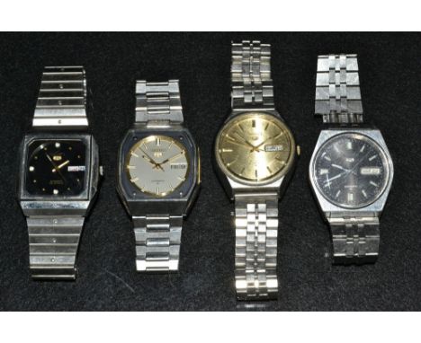 Watches - a vintage Seiko 5 automatic wristwatch, 7009-5431L-R, canted stainless steel case, silver coloured dial, baton mark