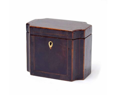 Small Georgian crossbanded tea caddy, of rectangular canted form with boxwood banding, 5.5" wide, 3.5" deep, 4.5" high 