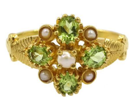 Silver-gilt peridot and pearl flower head cluster ring, stamped SilCondition Report:Size Q, good max head depth = 13mm, good 