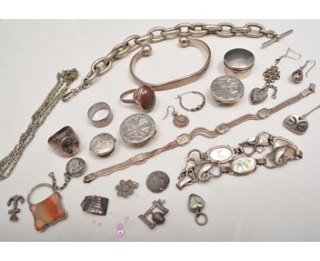 Edwardian circular silver patch box, silver "slave bangle", white metal watch chain, other silver and white metal jewellery.