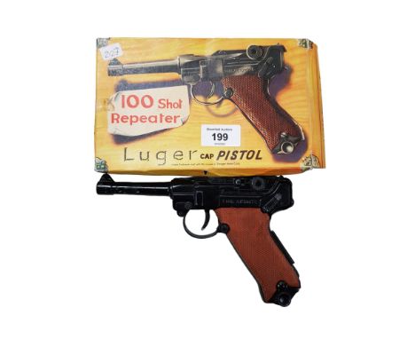 VINTAGE LUGER CAP PISTOL IN ORIGINAL BOX