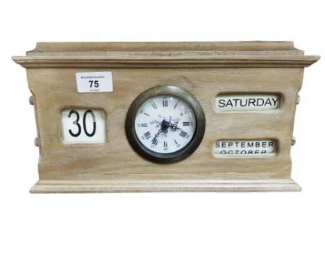 VINTAGE STYLE CLOCK CALENDAR 