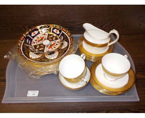 ROYAL CROWN DERBY PART GILT TEA SET
marked pettern 'XXVII', six saucer, six side plates, six plates, one cake tray, cream, su