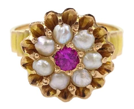 Gold pink stone and split pearl flower cluster ring, with stepped design shoulders Condition Report:Approx 3.4gm, tested to 1