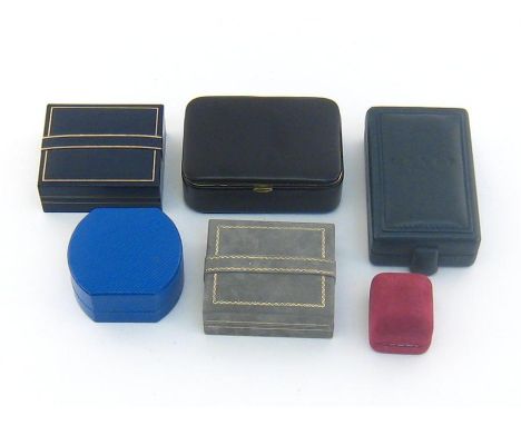 A miscellaneous group of jewellery boxes and cases including 2 pen boxes, cases for necklaces, bracelets, rings, brooches, ea