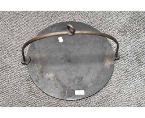 Large Antique Scottish 19th Century Hanging Cast Iron Griddle Plate or  Bakestone Skillet 