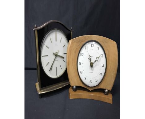 THREE MANTLE CLOCKStogether with a jasperware style clock case