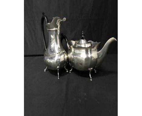 LOT OF SILVER PLATED ITEMS INCLUDING THREE PIECE SILVER PLATED TEA SERVICE ETC