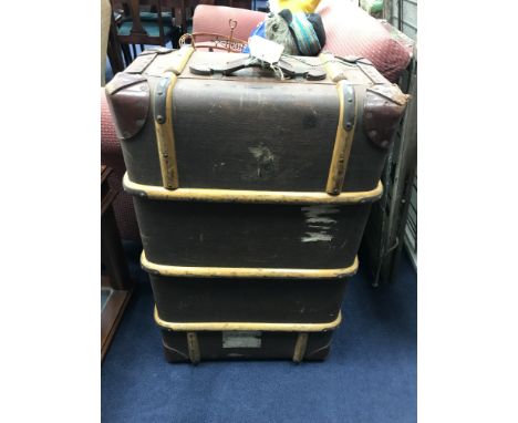 LEATHER TRAVEL TRUNK