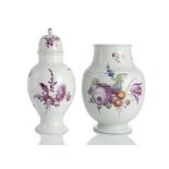 Zwei Balustervasen