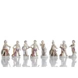 Acht Figuren aus einer Serie der sieben Freien Künste als Putten