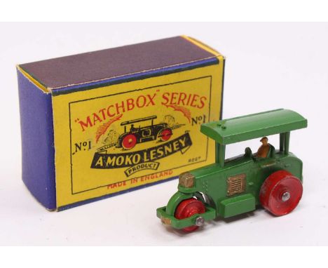 Matchbox Lesney No. 1 Road Roller, green body, with red wheels, and gold trim, 2nd issue with straight canopy, sold in the or