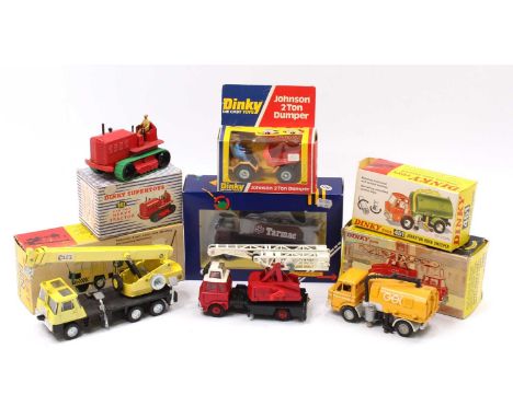 One box containing a collection of mixed Dinky Toy and Corgi Construction and earth moving diecast vehicles, to include a 970