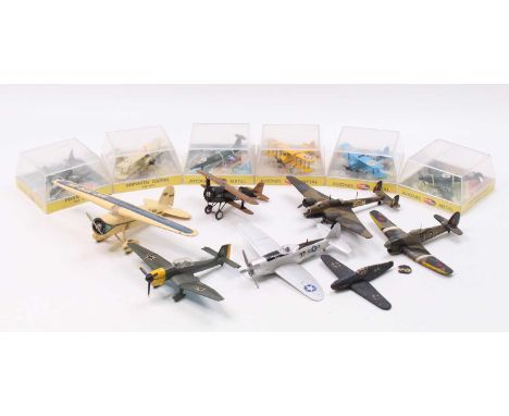 A collection of mixed diecast and kit built aircraft comprising PlayMe of Spain plastic-cased model group of 6 including No. 