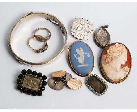 Silver buckle bangle, cameo brooches, memorial brooches, cufflinks and rings