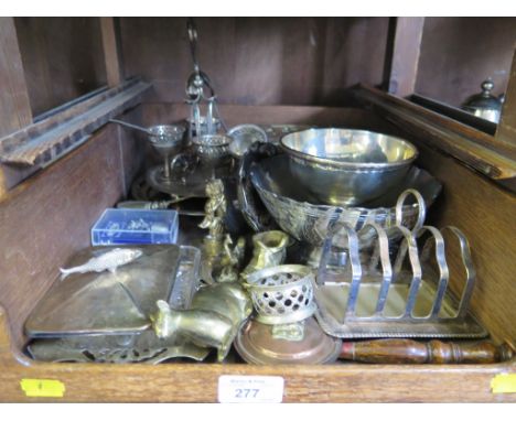 A mixed collection of silver plate to include egg cups, bowls, toast rack etc