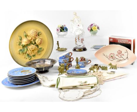 A quantity of ceramics to include a Japanese lithophane part tea service, cups, saucers, plates, sandwich plate, a small quan