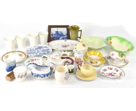 A small mixed lot of ceramics to include Portmeirion, Limoges, Carltonware, Crown Devon, Spode, Wade, Shelley, Clarice Cliff,