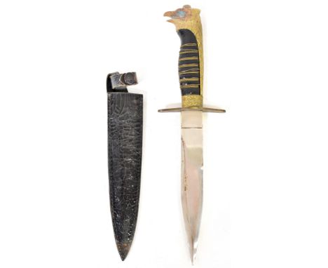 A WWII Italian Fascist (GIL) Youth Movement dress dagger, the black wooden wire bound handle with gilt eagle head pommel and 