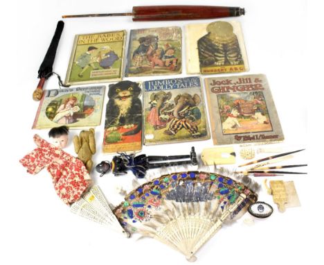 A quantity of late 19th/early 20th century collectibles to include various ivory and bone items, a fold-out ivory dance/messa