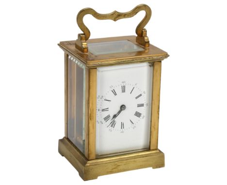 A 20th century French brass-cased 8-day carriage clock, case height 11cm 