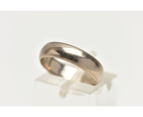 AN 18CT WHITE GOLD BAND RING, polished band approximate band width 4.9mm, hallmarked 18ct Birmingham, ring size L 1/2, approx