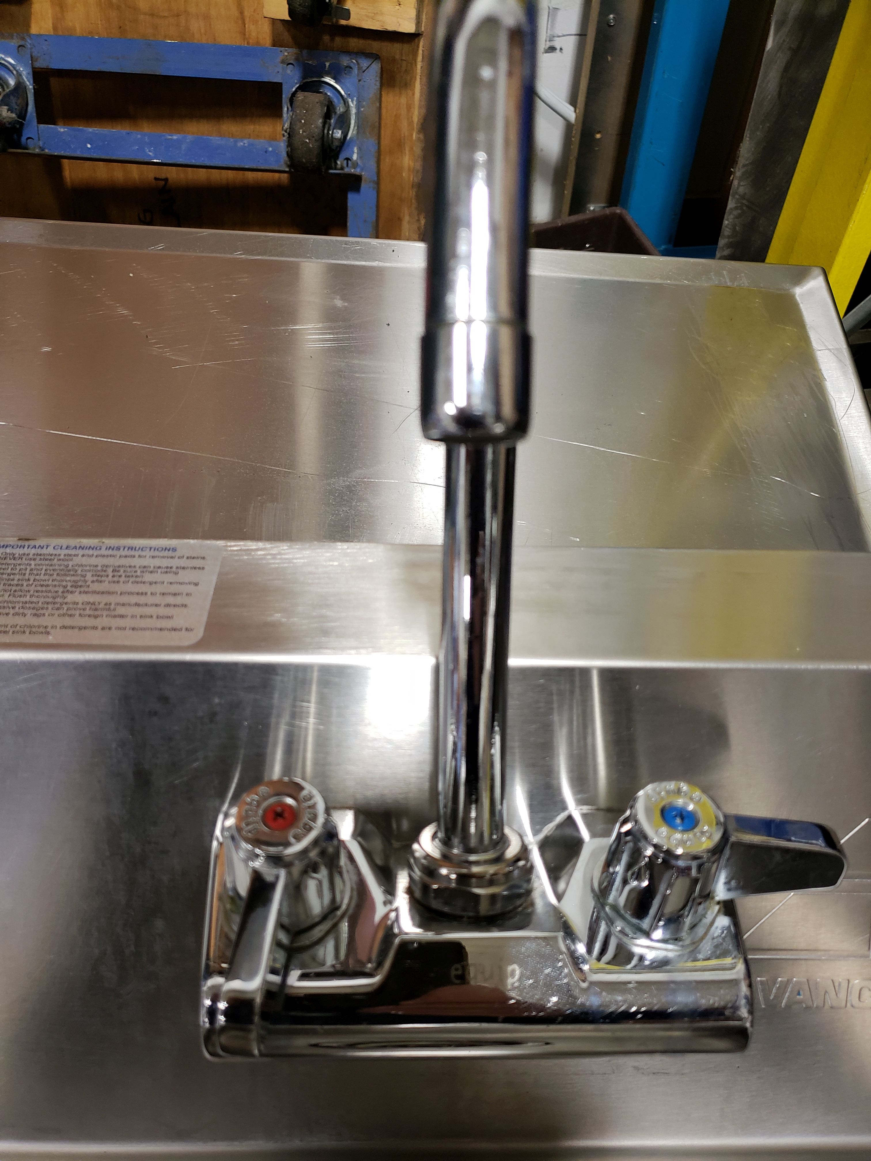 Wall Mount Hand Sink with Mounting Bracket,Used, Location SWF