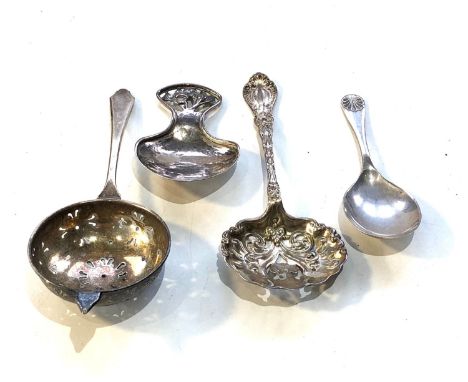 Selection of antique silver spoons includes caddy spoons shifter spoons etc 