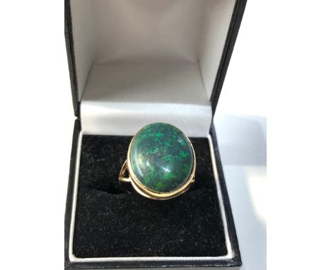 9ct gold opal ring opal measures approx 19mm by 15mm weight 5.8g 