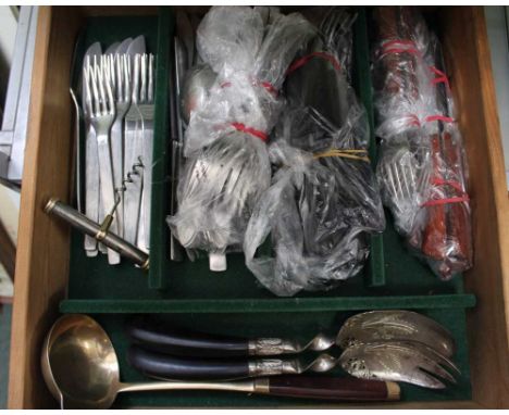 A PINE DRAWER CONTAINING CUTLERY VARIOUS to include a pair of probable middle Eastern silver bowled salad servers 