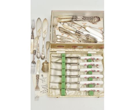 AN ASSORTMENT OF CUTLERY, to include a cased set of six 'Royal Crown Derby China' knives, six mother of pearl handled forks, 