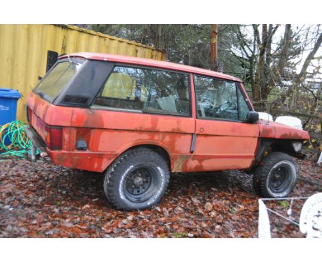 A 1973 2-DOOR RANGE ROVER VOGUE SE, REGISTRATION NUMBER XJB 57L, in red, manual five speed gearbox with high and low range, 3