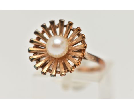 A 9CT GOLD CULTURED PEARL RING, an abstract floral design set with a single cultured pearl, hallmarked 9ct Birmingham, ring s