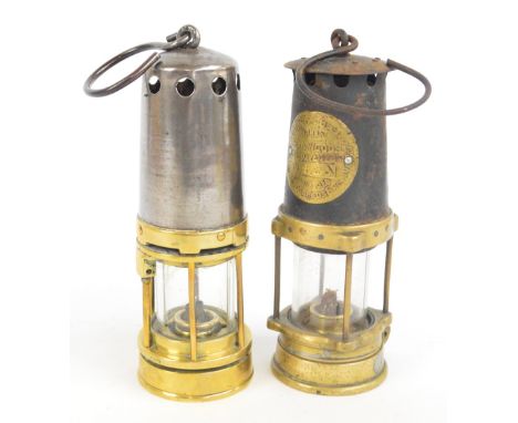 An Akroyd & Best Ltd, Morley, Leeds, Hailwoods Improved type 01D Marsaut miner's safety lamp, height 23.5cm, and a further un