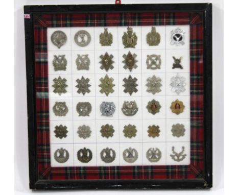 Various army and military related cap badges, Scottish related, etc, to include Lowland Regiment, Scottish Kings Borderers, a