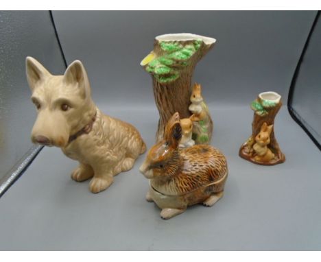 Flora fauna pieces, a vintage dog and bunny trinket pot