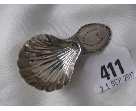 Georgian shell bowl bright cut caddy spoon  Lon 1787 by GS & WF 5g      