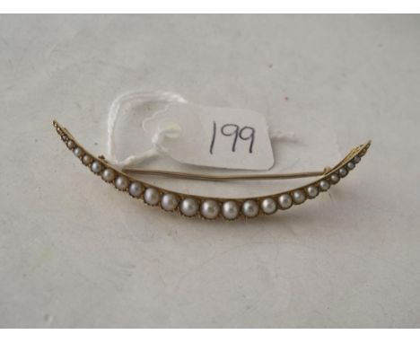 15ct gold pearl set crescent brooch     