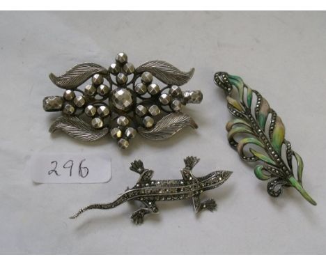 A large silver & enamel leaf brooch  and 2 other silver  brooches 53g        