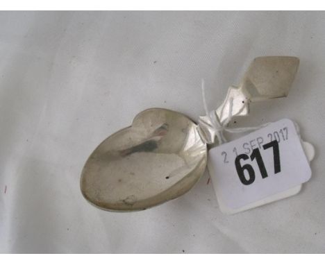 Georgian caddy spoon with losenge shaped terminal  Lon 1908 by TJ       