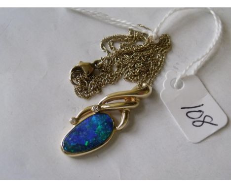 9ct enamel & diamond pendant on 9ct chain 7g inc   