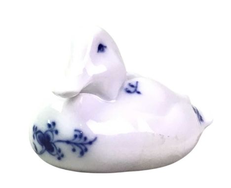 ROYAL COPENHAGEN MUSSEL MALLET FIGURE, modelled as a blue and white lace tufted duck,10cm wide 
