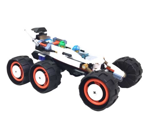 COLLECTION OF LEGO MODELS, ALONG WITH A 1970s BOXING ROBOT GAME the Lego pre-built comprising a burger van, boat, bi-plane, a