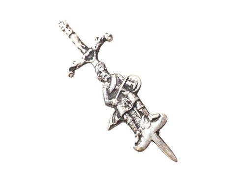 SCOTTISH SILVER SWORD STICK PIN, along with four further silver broochesQty: 5