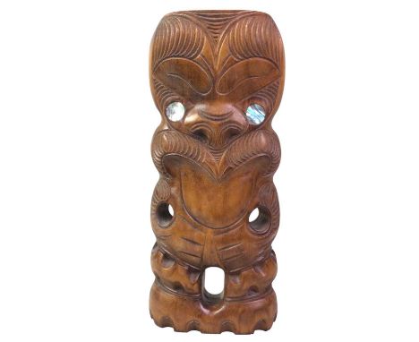 COLLECTION OF MAORI WOODEN CARVINGS ALONG WITH FURTHER WOODEN CARVED ITEMS comprising of various carved wooden Maori hangings