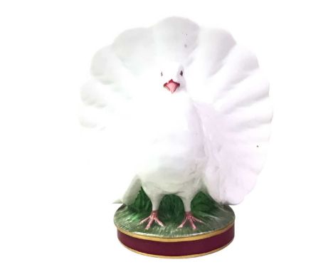 CERAMIC VASE, modelled as a turkey, mark to base17cm high