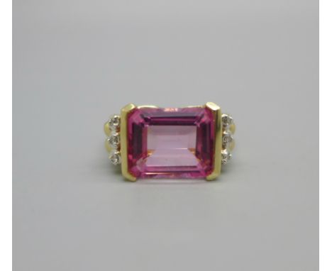 A 14ct gold, pink topaz and diamond ring, signed Le Vian, 4.7g, O 